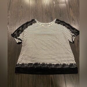 4 for 20❣️ Topshop Striped Tee with Lace Trim size 2